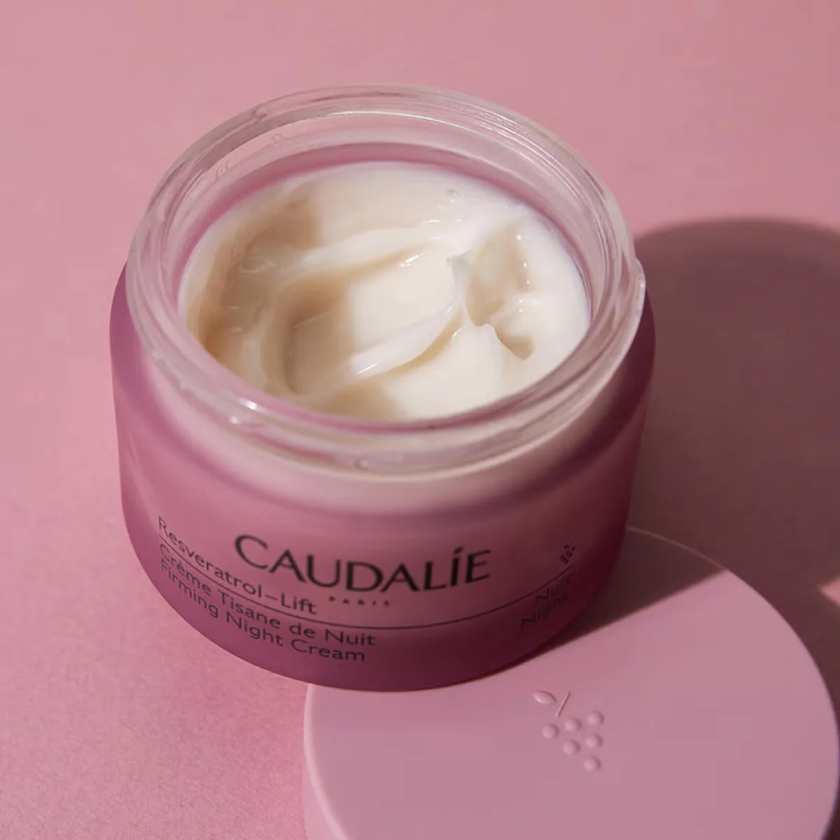 کرم شب سفت‌کننده کدلی Caudalie Resveratrol-Lift Firming Night Cream حجم 50 میلی‌لیتر؛ نمای تکمیلی 3